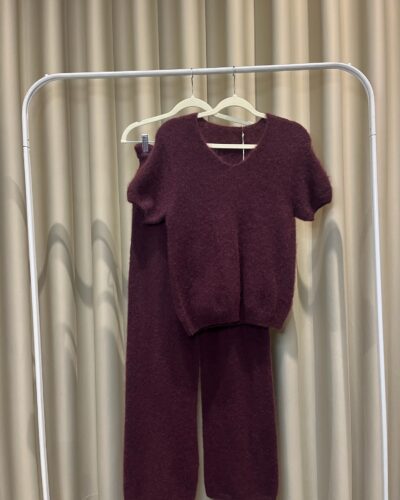 Bordeaux fluffy set with trousers