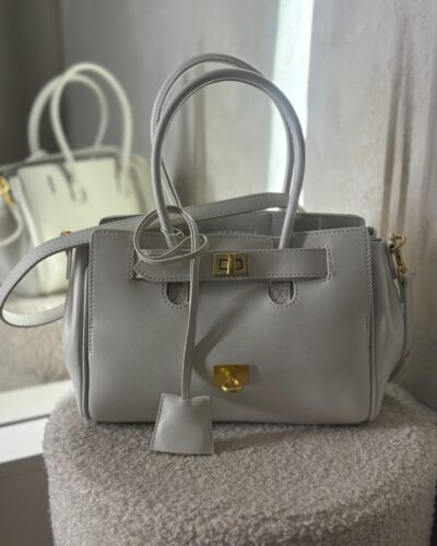 Light Handbag with Strap