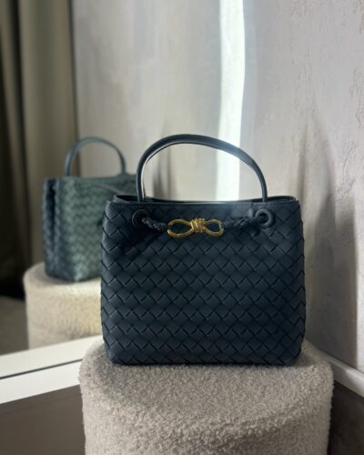 Woven Handbag in Pale Blue