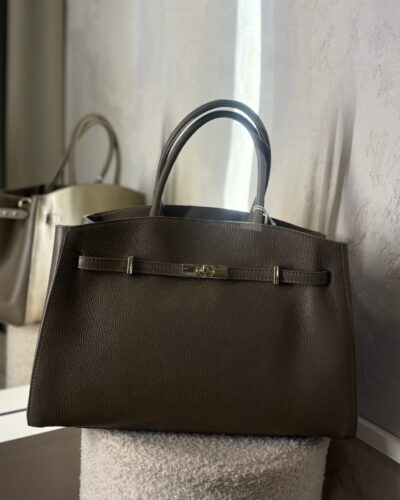 Classic Brown Handbag