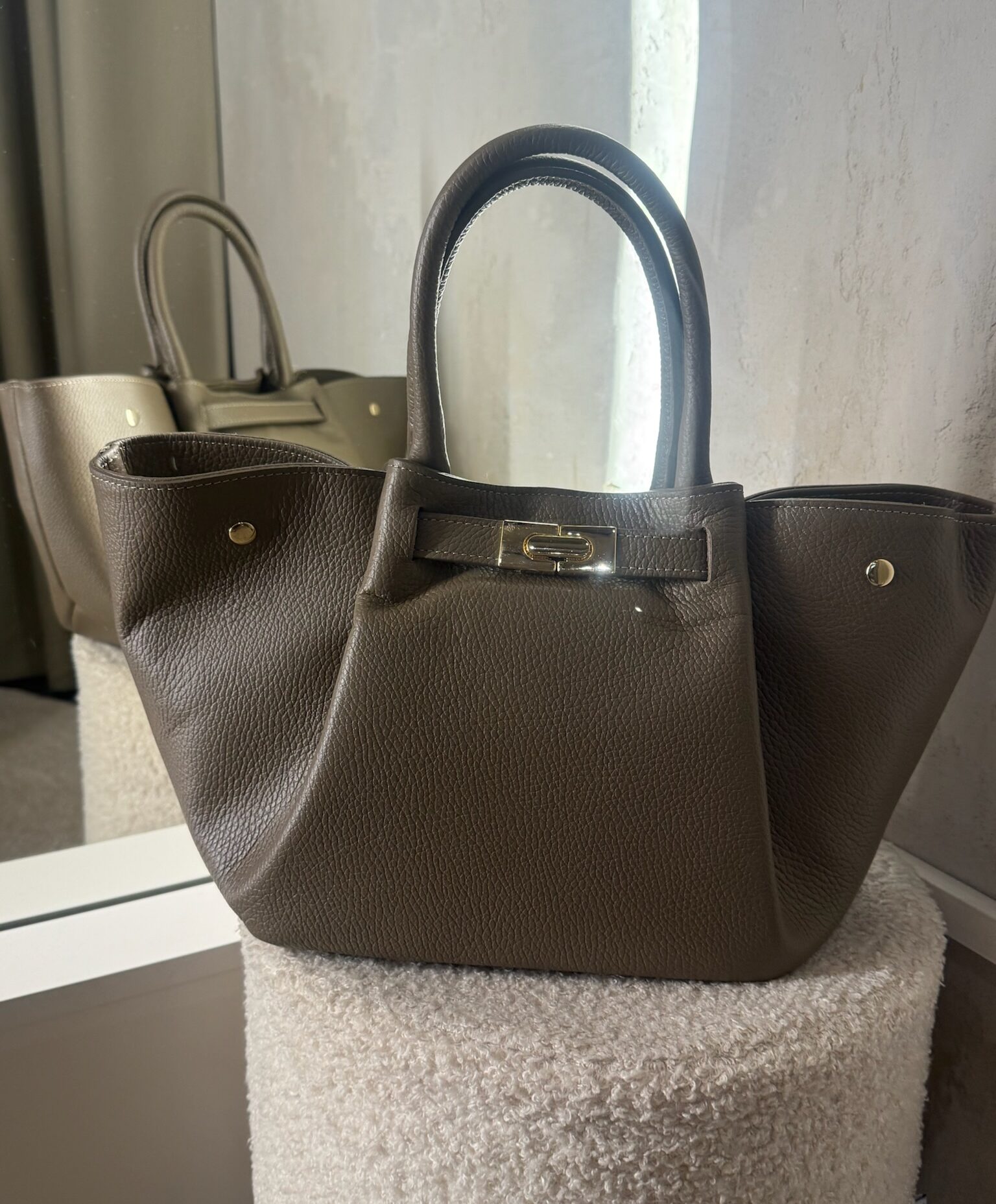 Trapeze Olive Handbag