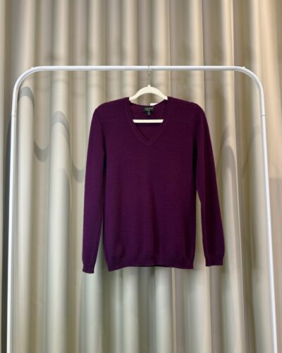 Taupe V-neck (Kopija) (Kopija) (Kopija) (Kopija) (Kopija) (Kopija) (Kopija) (Kopija) (Kopija) (Kopija) (Kopija) (Kopija) (Kopija) (Kopija) (Kopija) (Kopija) (Kopija)