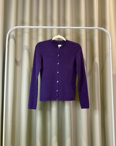 Taupe V-neck (Kopija) (Kopija) (Kopija) (Kopija) (Kopija) (Kopija) (Kopija) (Kopija) (Kopija) (Kopija) (Kopija) (Kopija) (Kopija) (Kopija) (Kopija) (Kopija)