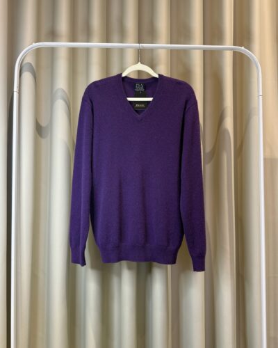 Taupe V-neck (Kopija) (Kopija) (Kopija) (Kopija) (Kopija) (Kopija) (Kopija) (Kopija) (Kopija) (Kopija) (Kopija) (Kopija) (Kopija) (Kopija) (Kopija)