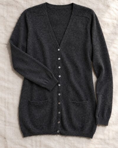 Taupe V-neck (Kopija) (Kopija) (Kopija) (Kopija) (Kopija) (Kopija) (Kopija) (Kopija) (Kopija) (Kopija) (Kopija) (Kopija)